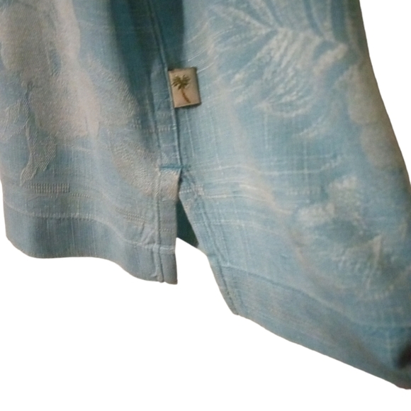 Island Shores Silk 100% Washable Blue/White Hawaiian Style Roomy Button Down L - Picture 5 of 9
